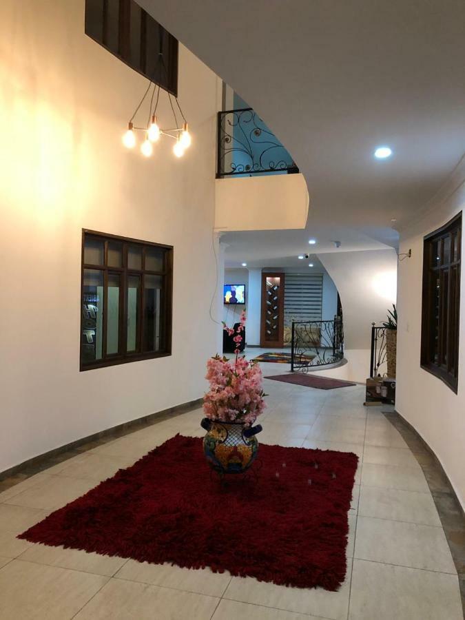 Hotel Madrid Plaza Colombia Экстерьер фото