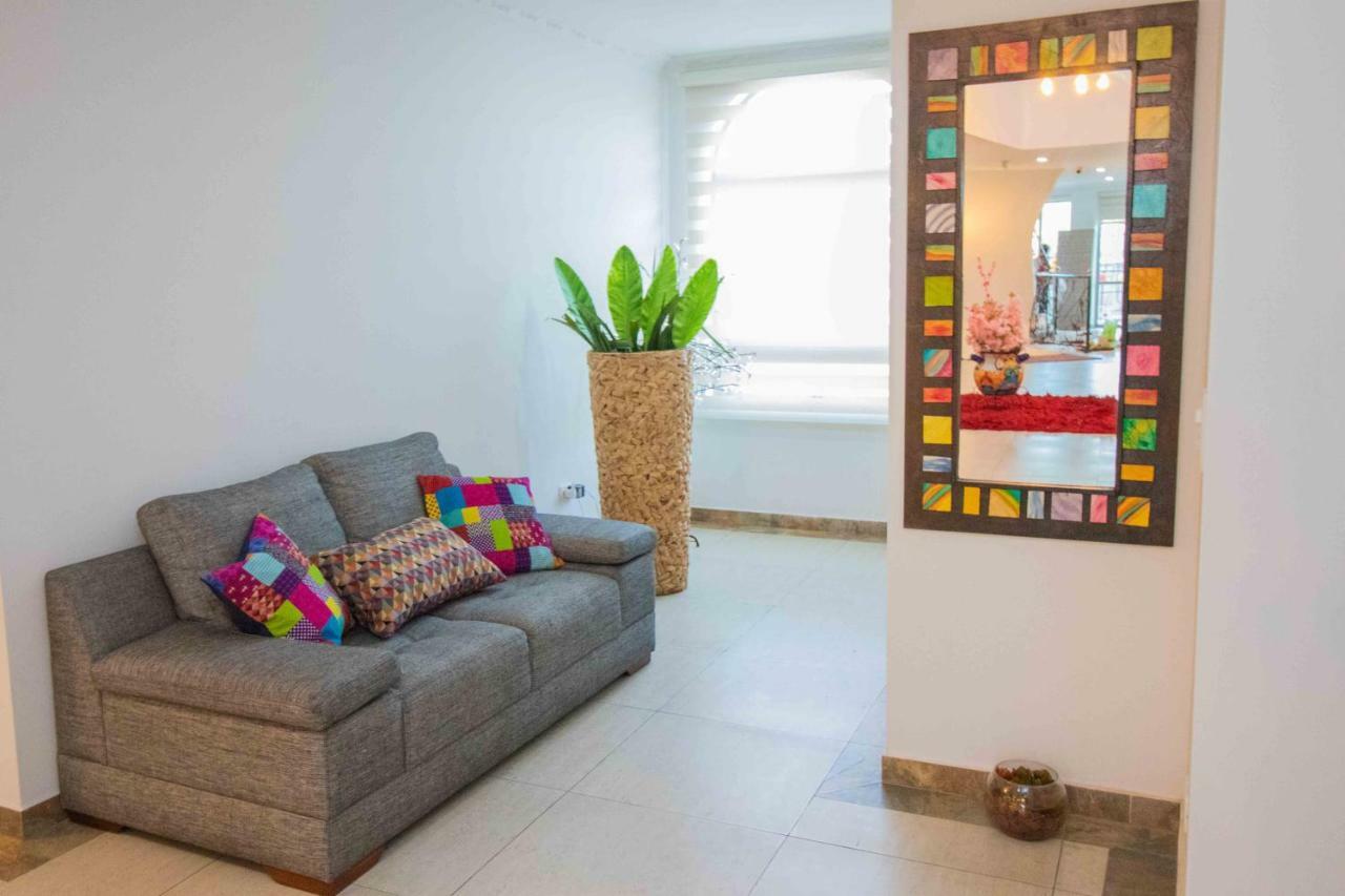 Hotel Madrid Plaza Colombia Экстерьер фото